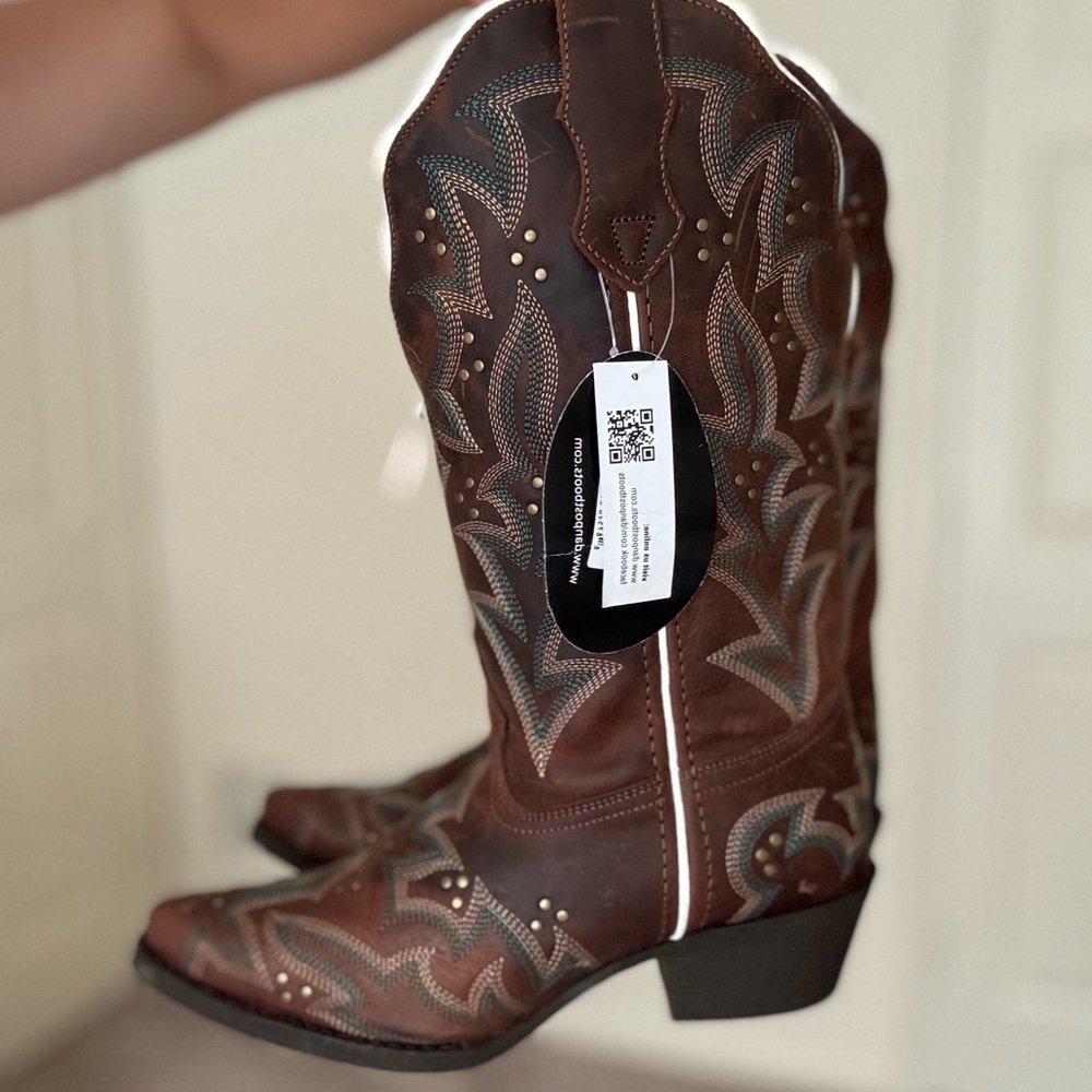 Laredo • Brown Western Cowboy Boots